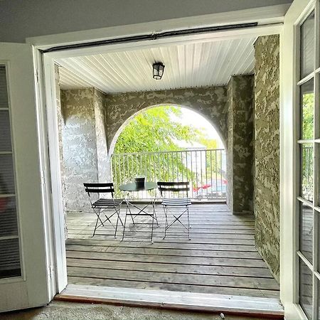 Lovely 2-Bedroom Condo W/Balcony And Free Parking 내슈빌 외부 사진